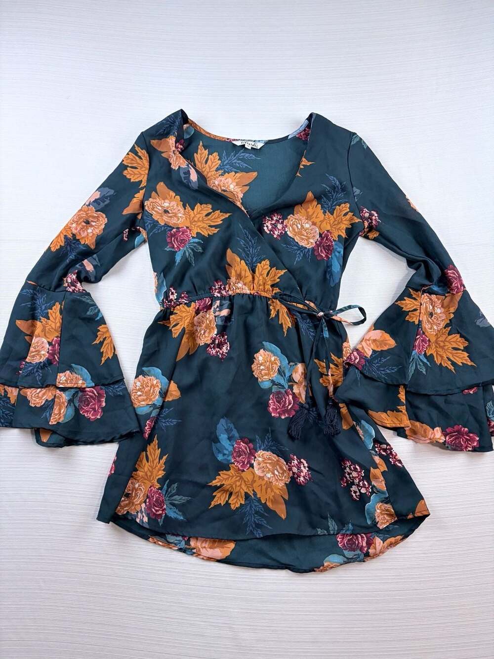 Boho Hint of Blush Floral Wrap Dress Size S Dark Teal Bell Sleeve Tassel